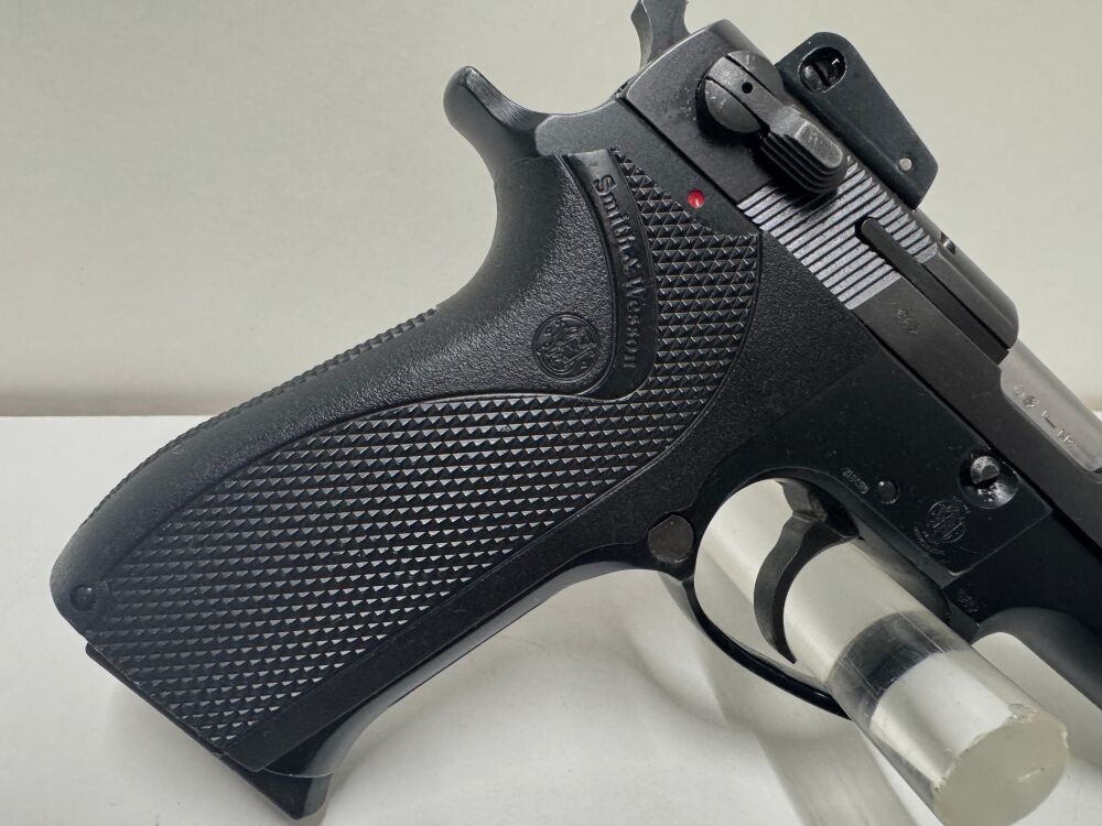 Smith & Wesson | S&W Mod. 5904 - Waffen Friedrichs