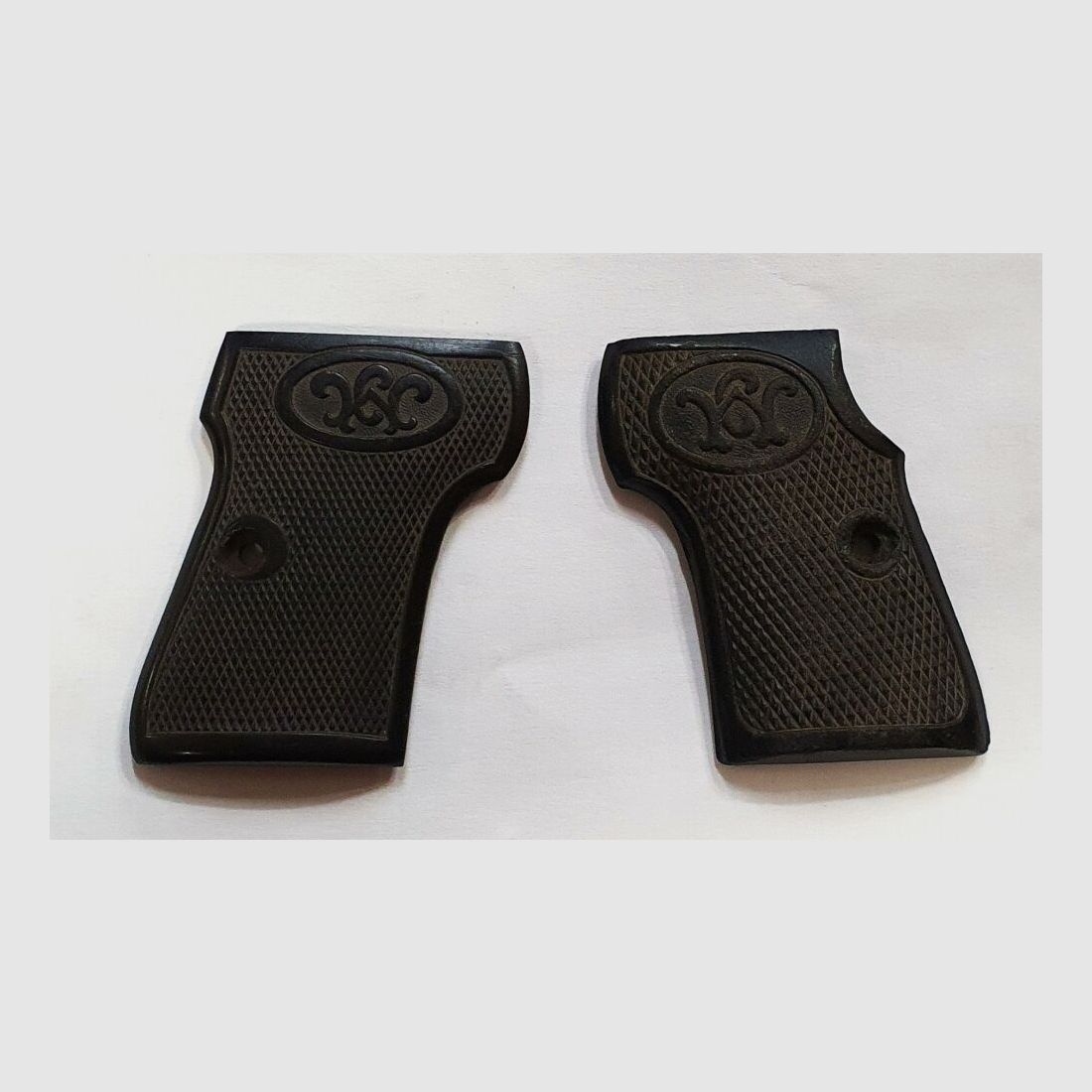 Walther pair grip panels for Walther Model 2, used
