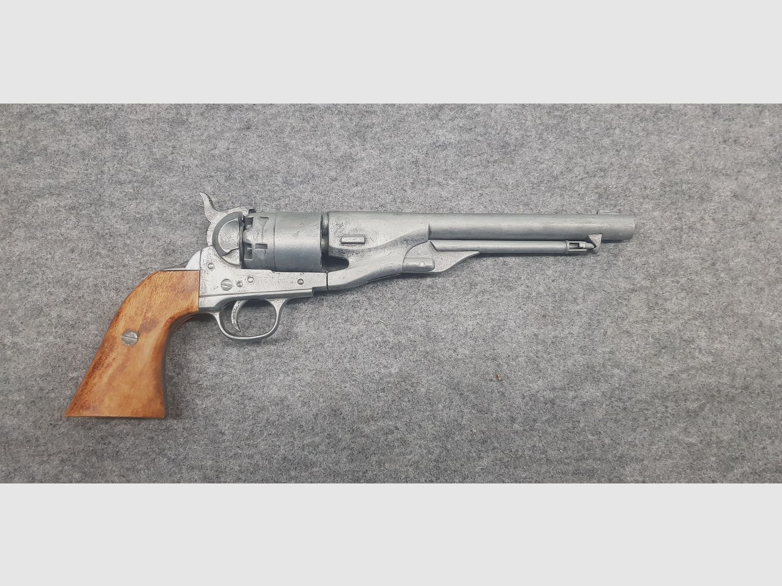 Peacemaker 45 Western Revolver Single Action Magnum  Deko Modell Denix Kavallerie Schofield USA  1860
