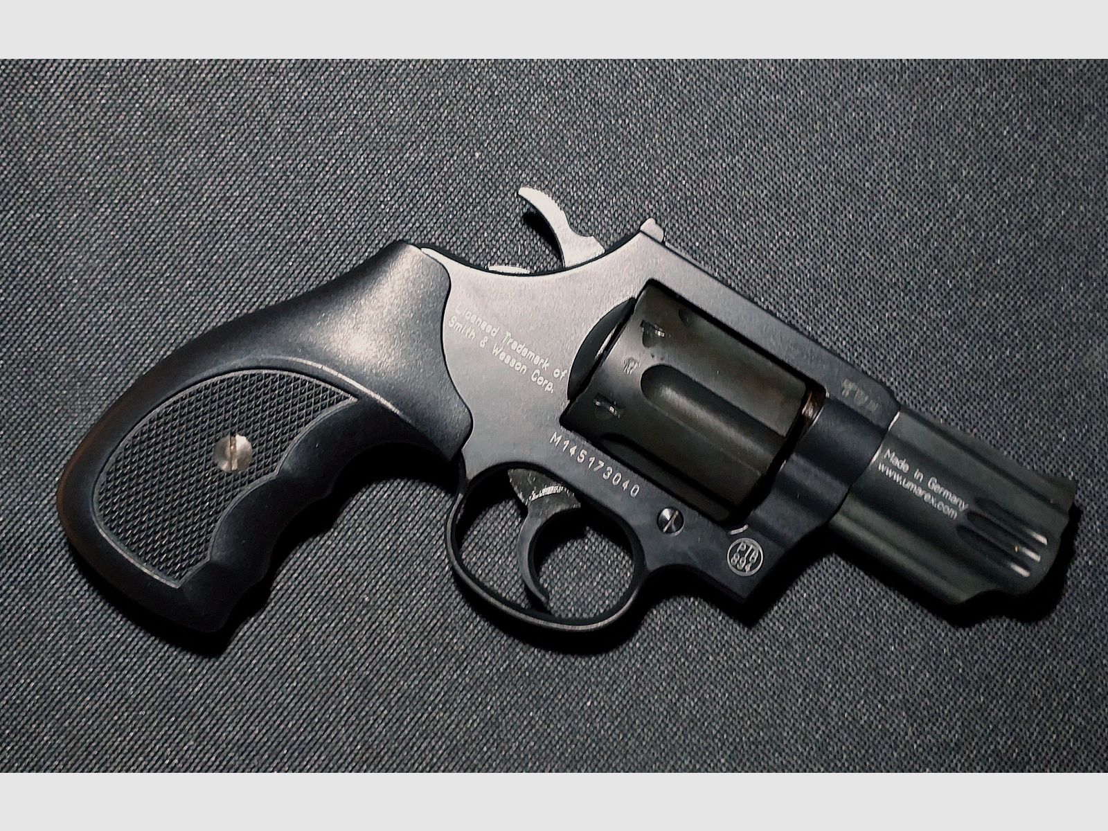 Smith & Wesson Grizzly revolver d'alarme calibre 9mm R.K. bronzé (PTB 894) S&W Grizzly