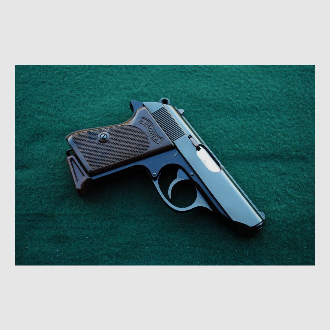 Walther PPK-L, Beschuss 67, Original Griffschalen und Magazin