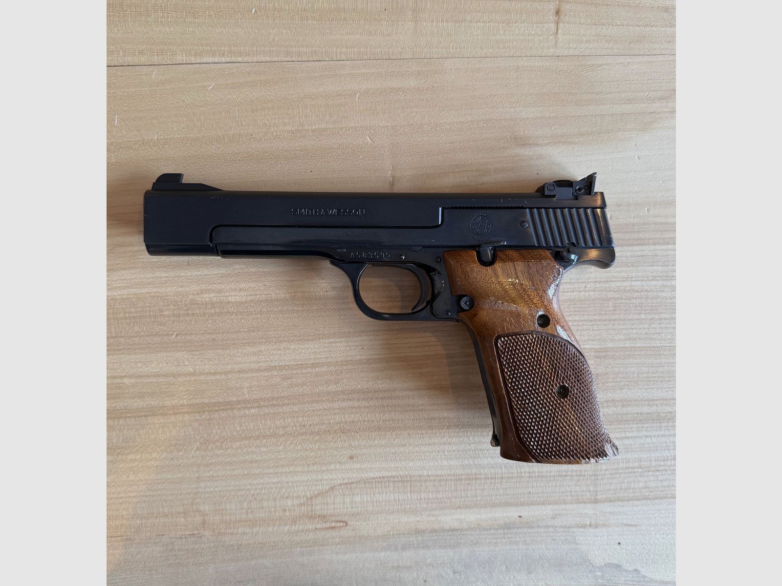 Smith & Wesson Mod. 41 Cal. 22 lr.