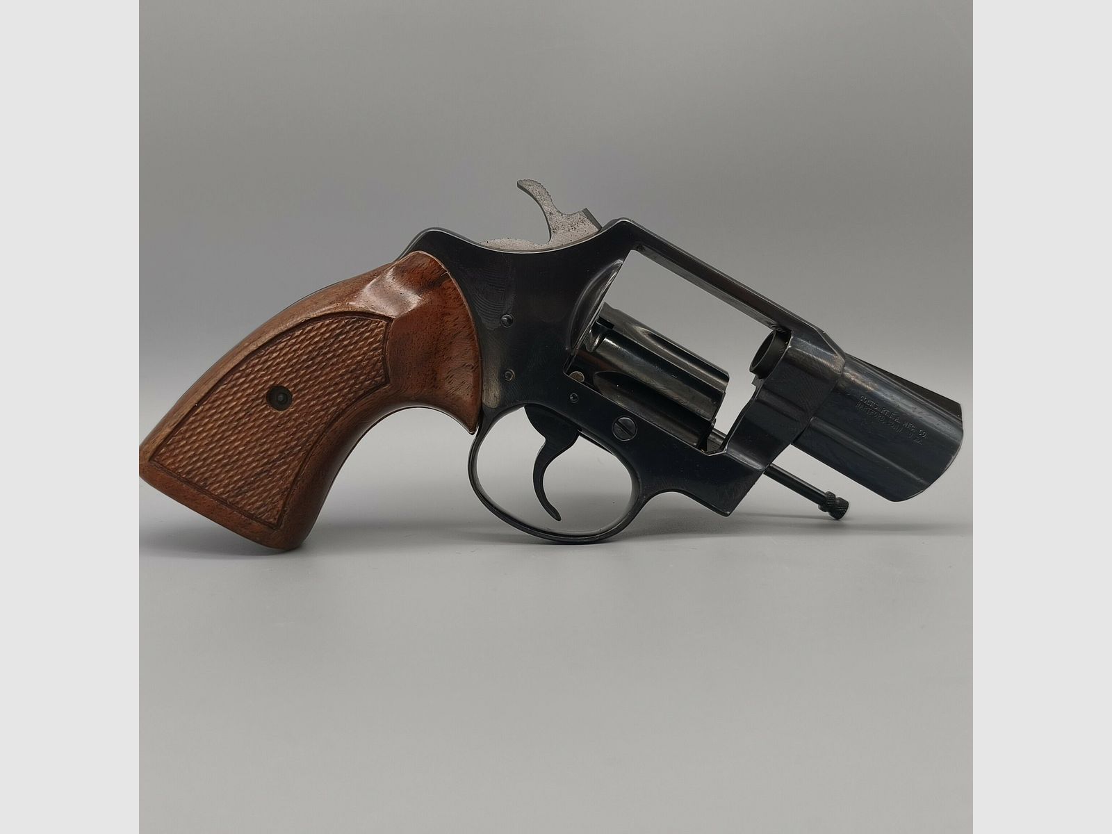 Colt Detective Special 2" .38 Special Wooden Grips .38Special