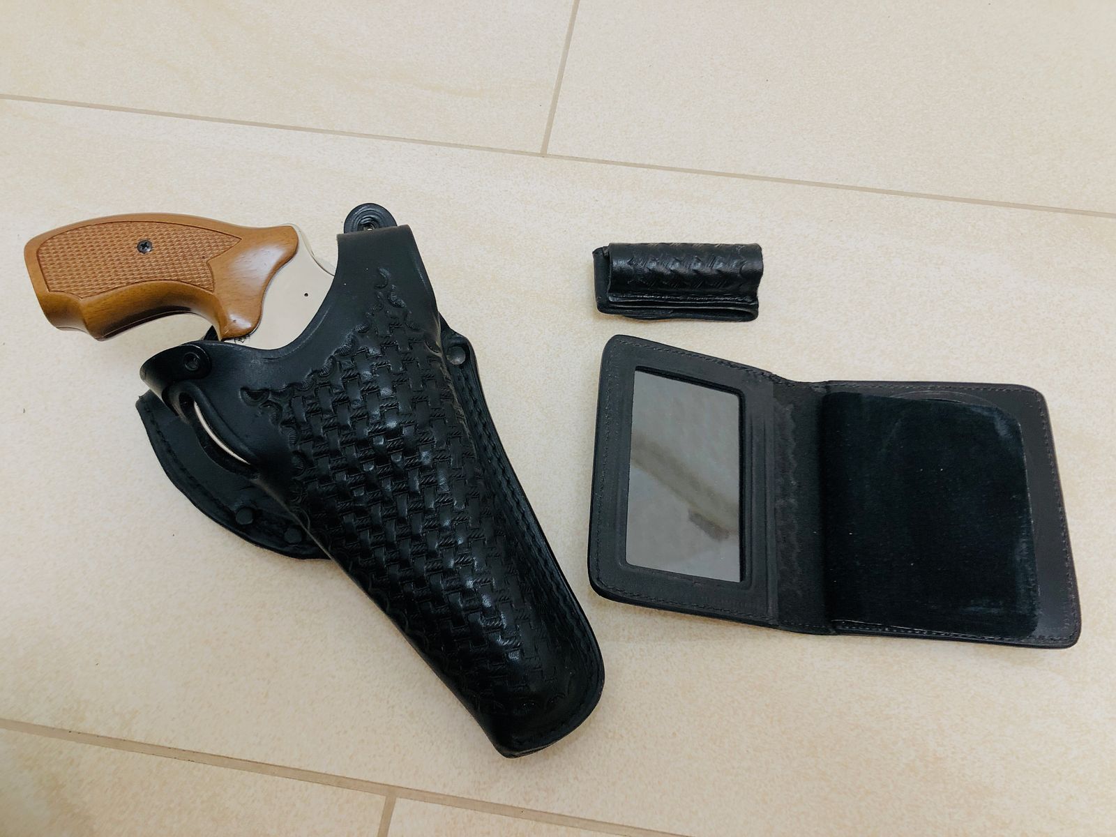 ••• Holster policyjny Bucheimer US + etui + latarka holsterska do rewolweru •••