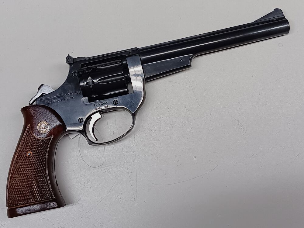 Astra Unceta - Guernica Spain Cadix