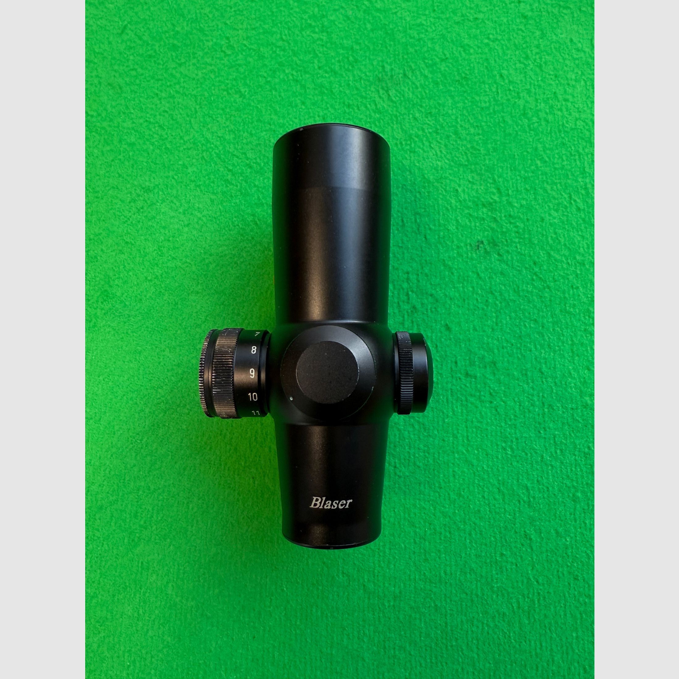 Blaser R93 Holz .30-06 inkl. Zeiss 3-12x56