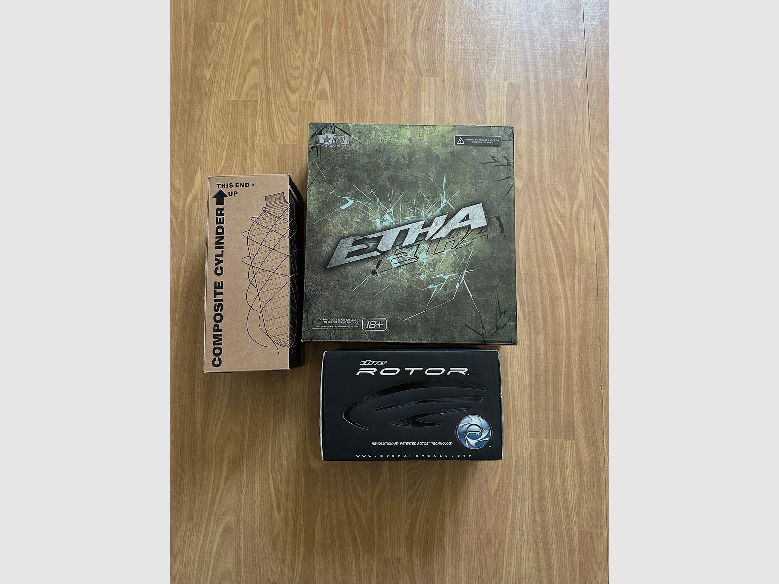 Paintball Komplettset – Planet Eclipse Etha, Dye Rotor, HP-Flasche, Maske & Kleidung