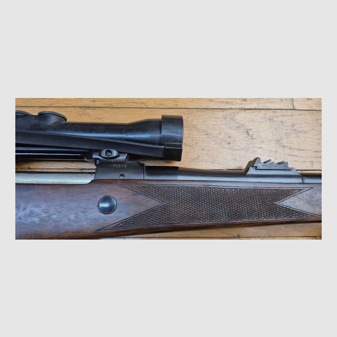 Sehr schöne Großwildbüchse BRNO ZKK 602 — Kal. .375 H&H Magnum — Magazin 5 Schuss (!) — Waffe von 1985 — Zielfernrohr Zeiss Jena ZF4 DDR 100% Stahl — Großwild und afrikanische Jagd Big Five — Sehr schönes Holz — Exzellente Mechanik — Hochwertige Verarbeitung — Zustand nahezu Premium — TBE+/TBE++, Bild 7 von 40