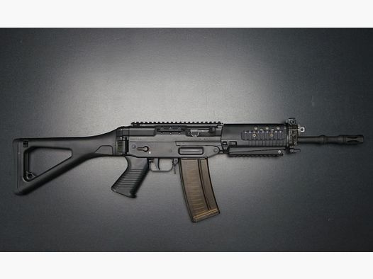 SIG SG553 LB
