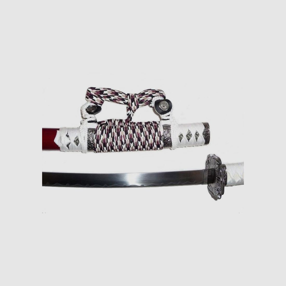 Katana Tachi Shiroi mit Verziergungen