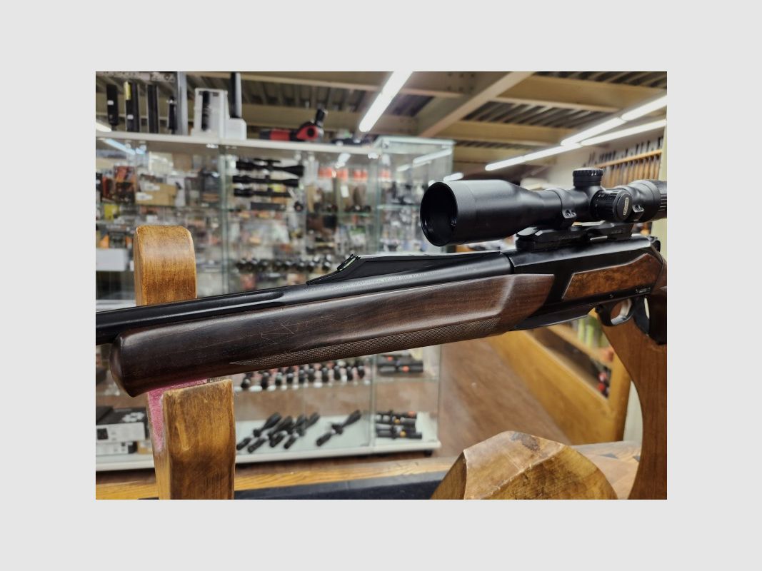 BROWNING MARAL ZENITH WOOD 300WM + RICHTKIKKER GEBRUIKT, afbeelding 8 van 8