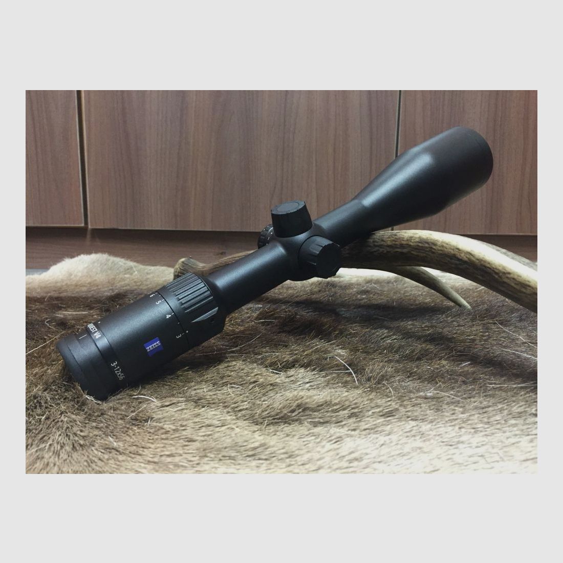 Zeiss Conquest V4 3-12x56, senza guida