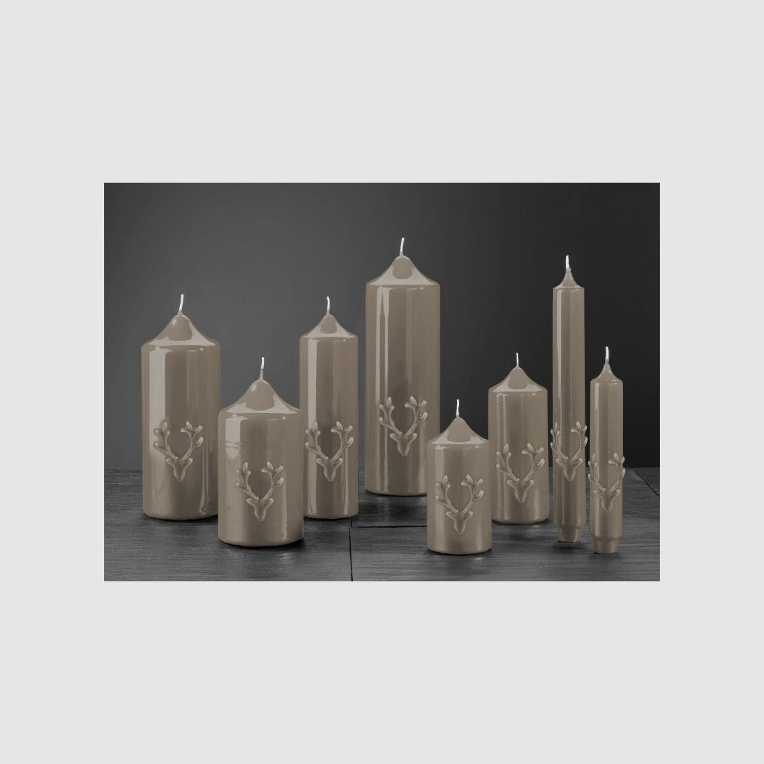 Engels Kerzen Gelackte Stab- oder Stumpkerze mit Geweih