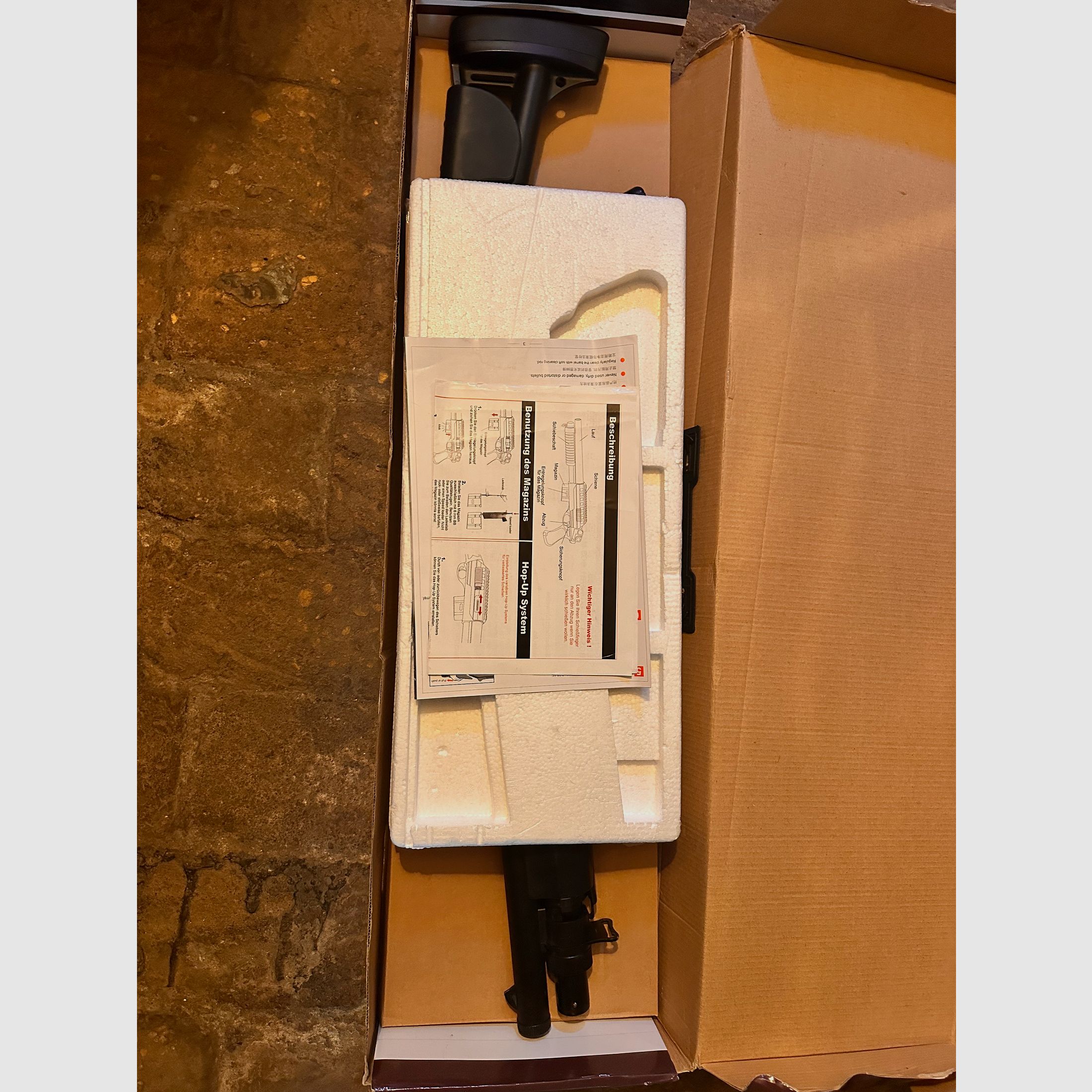 Fucile a pompa multi-colpo Airsoft BGS M56C