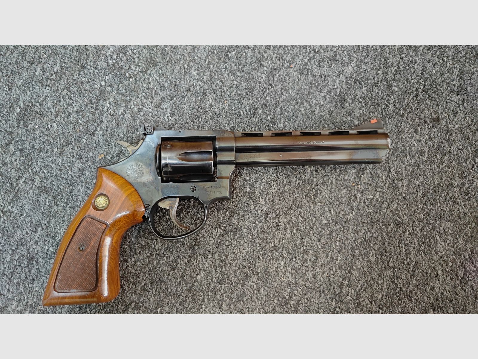 Taurus 689 357 Mag  Revolver 6-Zoll 