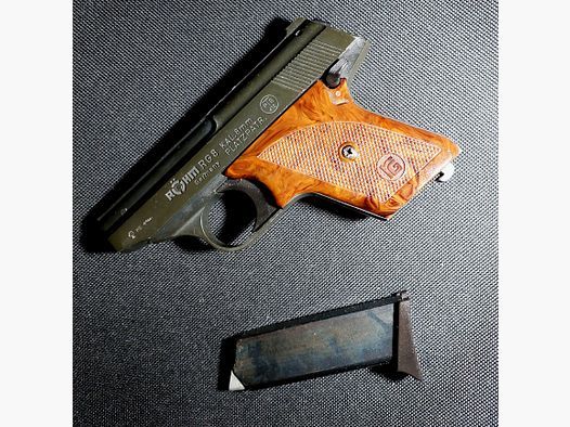 Röhm RG8 (RG 8) pistola a salve cal. 8mm (PTB 412)
