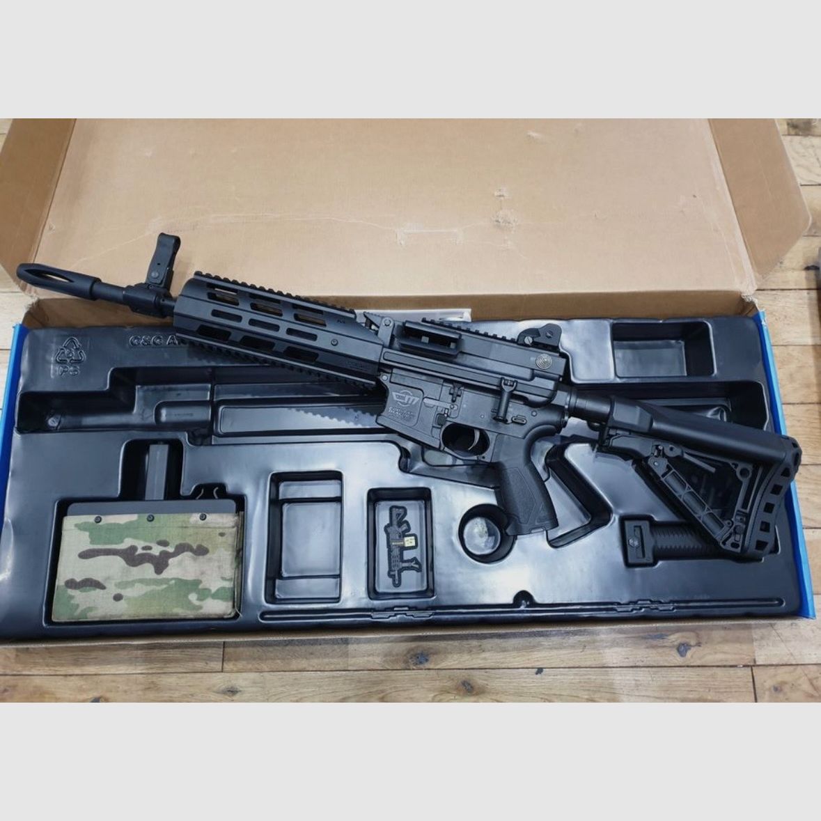 Cm16 LMG