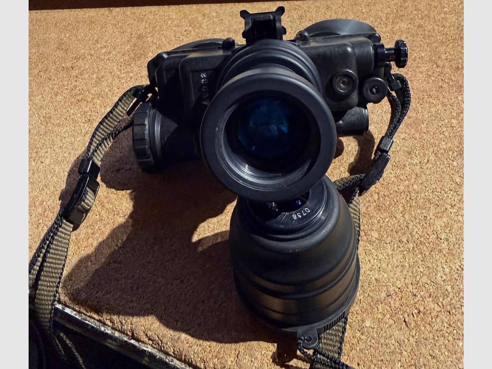 Oryginalne amerykańskie gogle noktowizyjne AN / PVS-7B