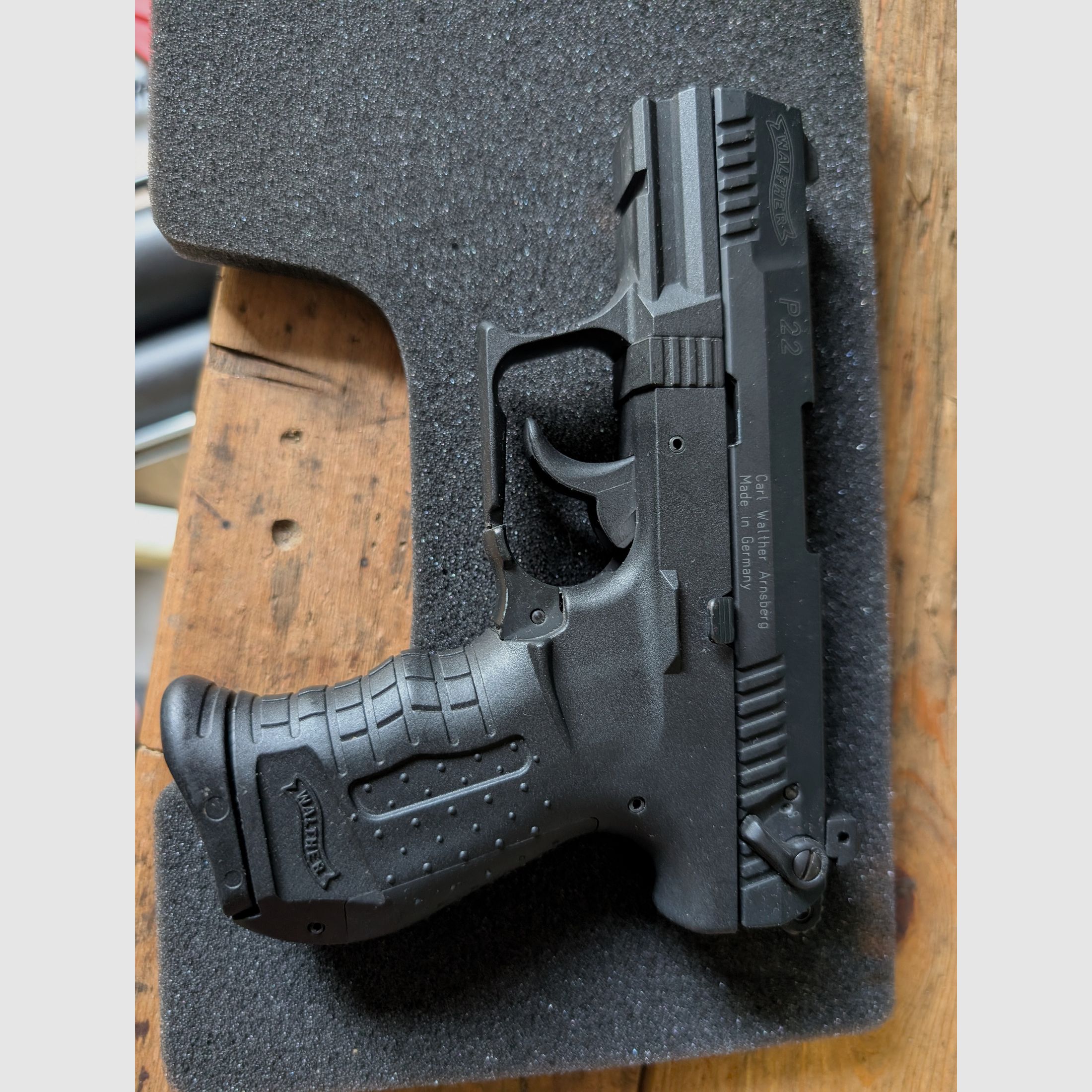 Walther P22 