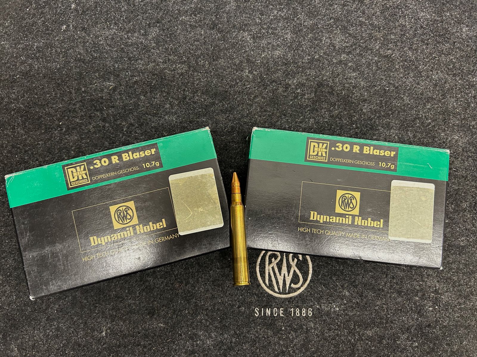 30R Blaser 18x RWS KS 9.7g and 31x DK 31 pcs