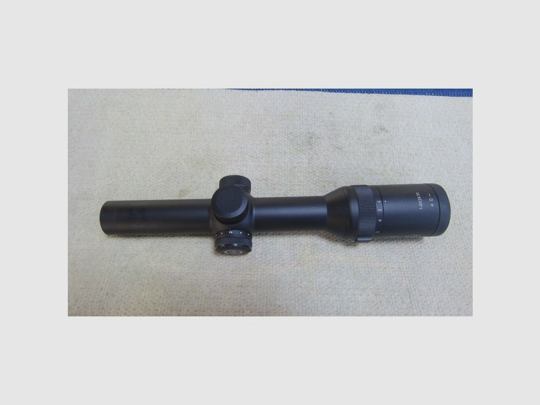 Lunette MOA 1-6X24 Illuminée, image 2 sur 3