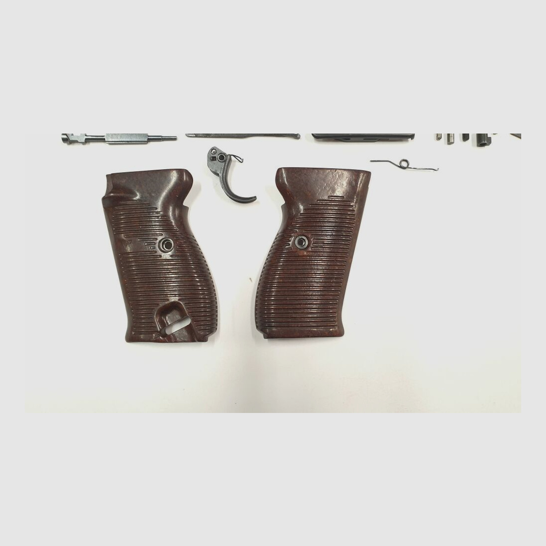 Walther Teilesatz Pistole , ähnlich P38/P1 WK2