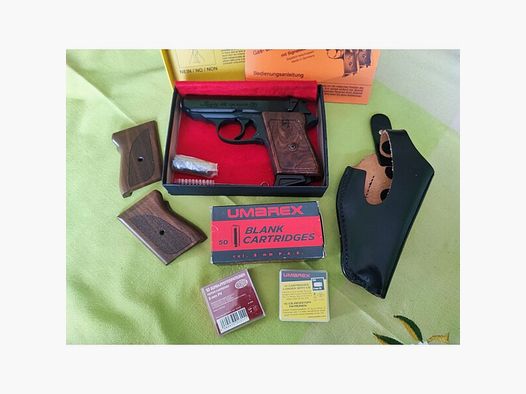 Luger 88 - 8 mmK PTB 414 aus der Röhm-Fertigung mit Holzgriffschalen, Lederholster, Munition