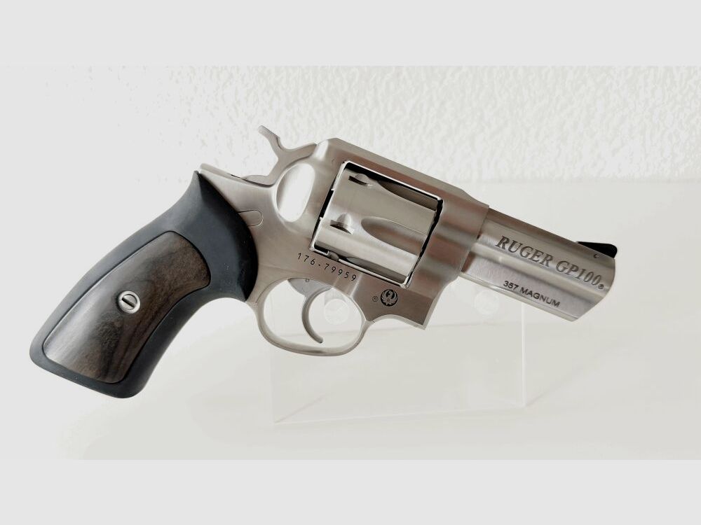Ruger GP 100 3 pulgadas como nuevo .357Mag