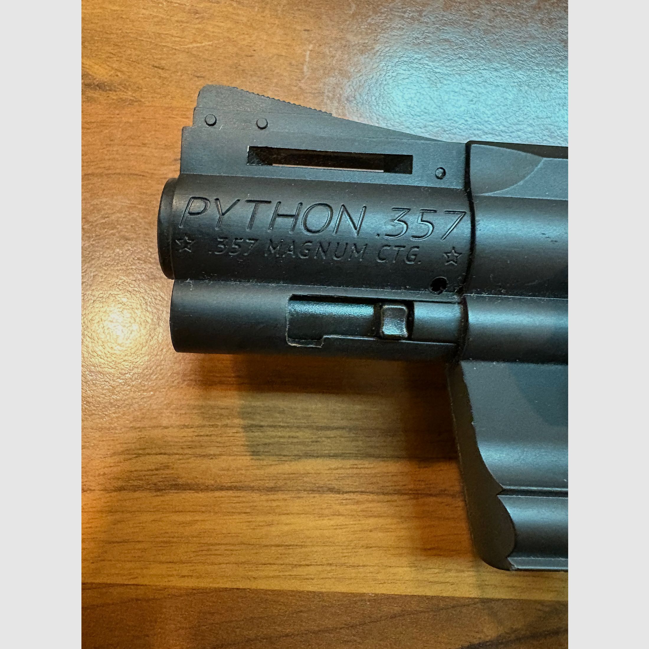 Colt Python .357 BB rifle