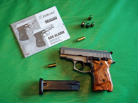 Zoraki 914 Schreckschusspistool 9mm P.A.K. titan houtlook (1014)