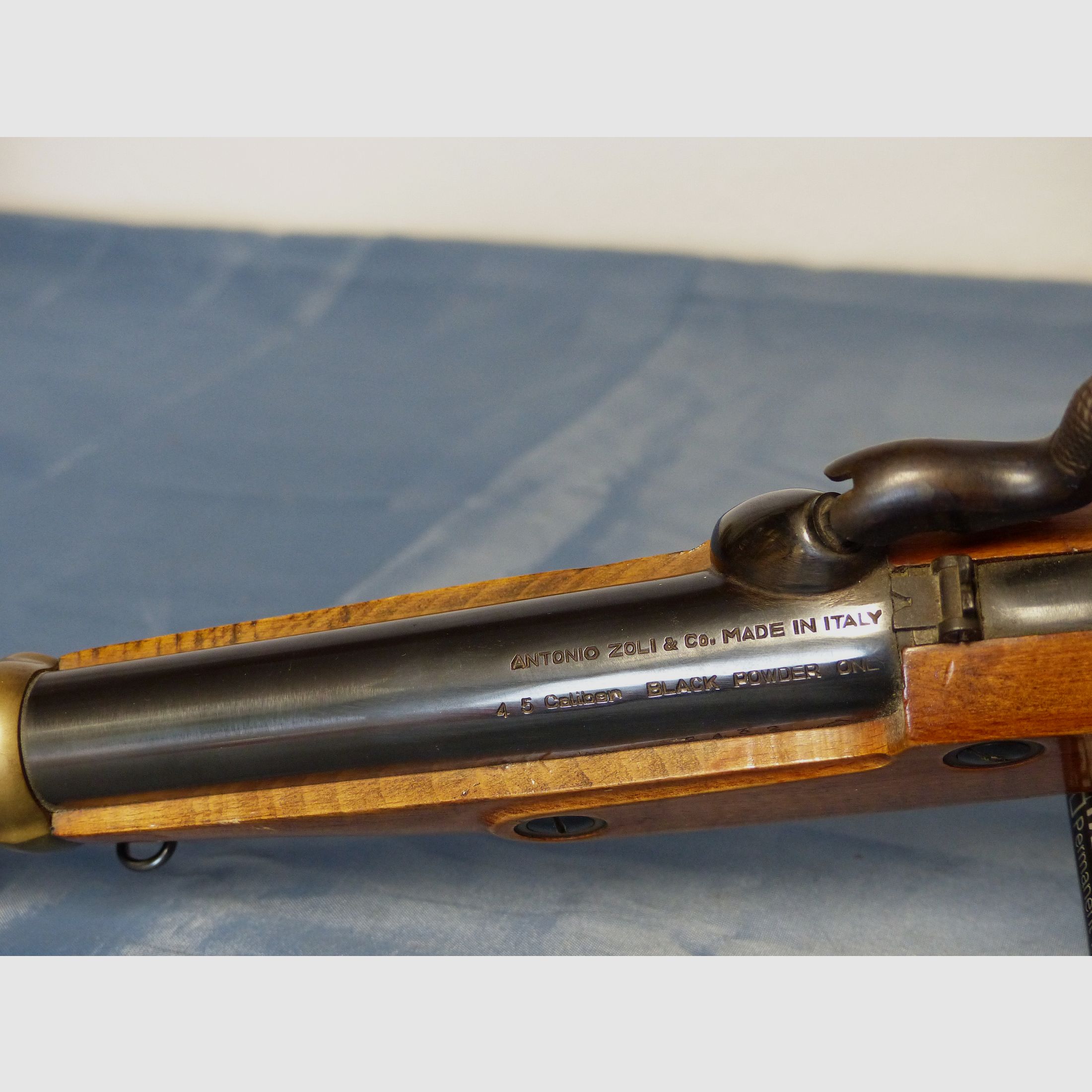 Navy Arms 1855 Dragoon Carbine Vorderlader Pistole mit Anschlagschaft von Antonio Zoli Cal. .45 vintage