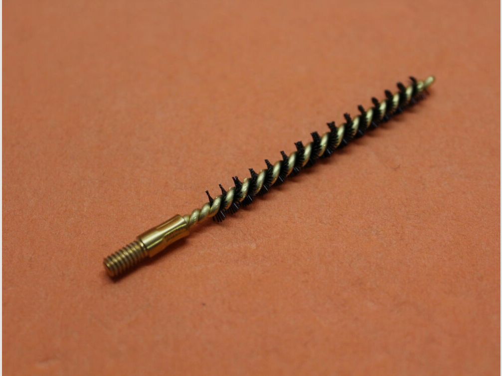 Cepillo de nylon Dewey Dewey (B-22N) .22/ 5,6mm (Rosca 8-32)