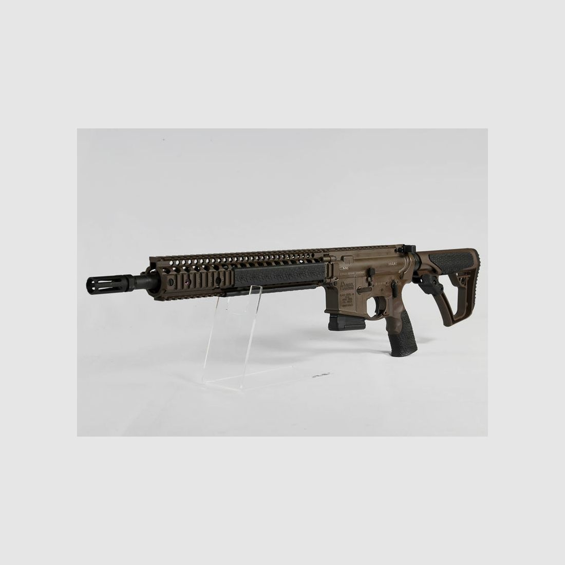 Daniel Defense	 M4A1 MilSpec