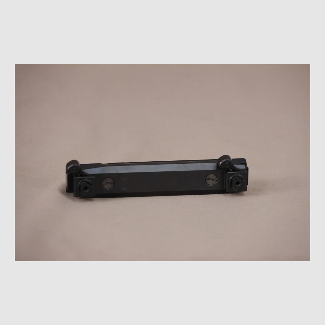 Mauser M03 Double-Square-Montage mit Weaver-Schiene