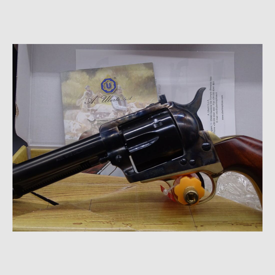Uberti 1873 Cattleman Kaliber .357 Magnum 5 1/2 " VERSTELLBARES VISIER 1873 Cattleman