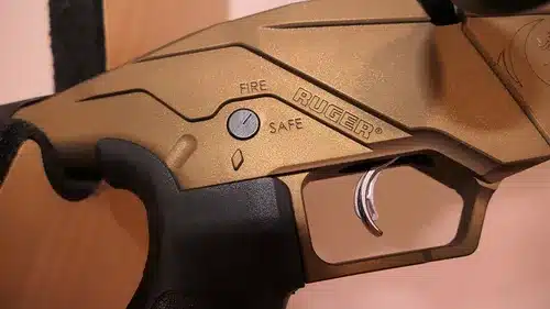 Carabine ruger rimfire precision modele tan cal 22lr 2 chargeurs, image 5 sur 13