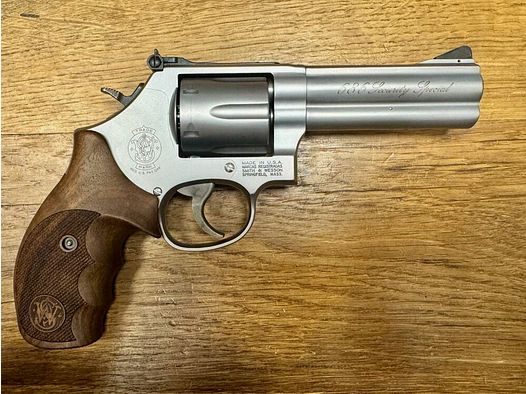 Smith & Wesson 686 Security Special
