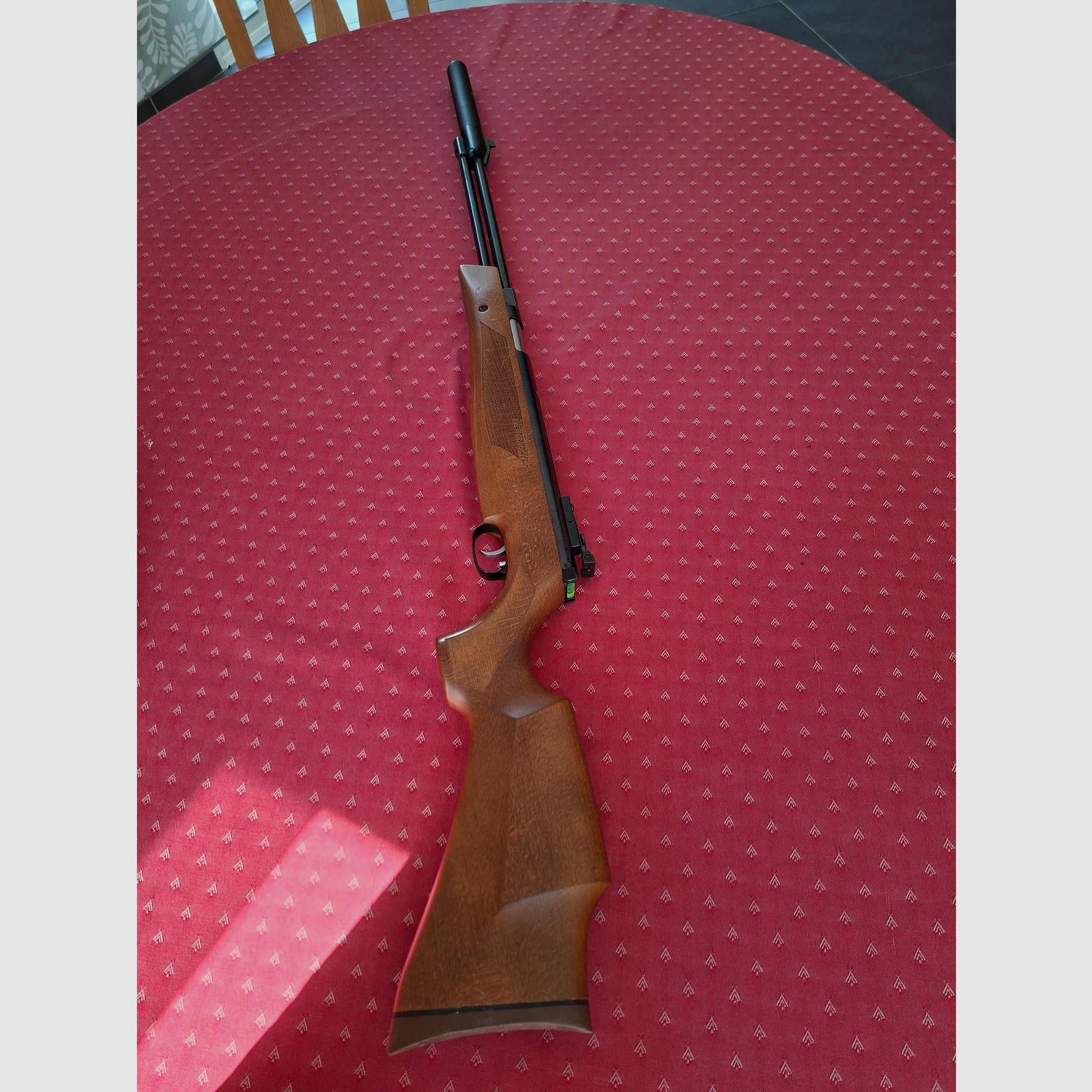 Kurzes Weihrauch Gewehr Kaliber 4,5 mm Modell HW77K
