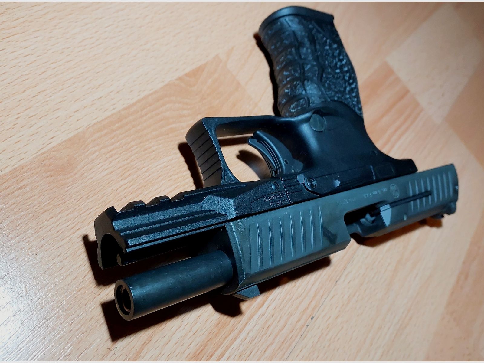 Walther PPQ M2 Schreckschuss Pistole 9mm P.A.K. schwarz (PTB 958)