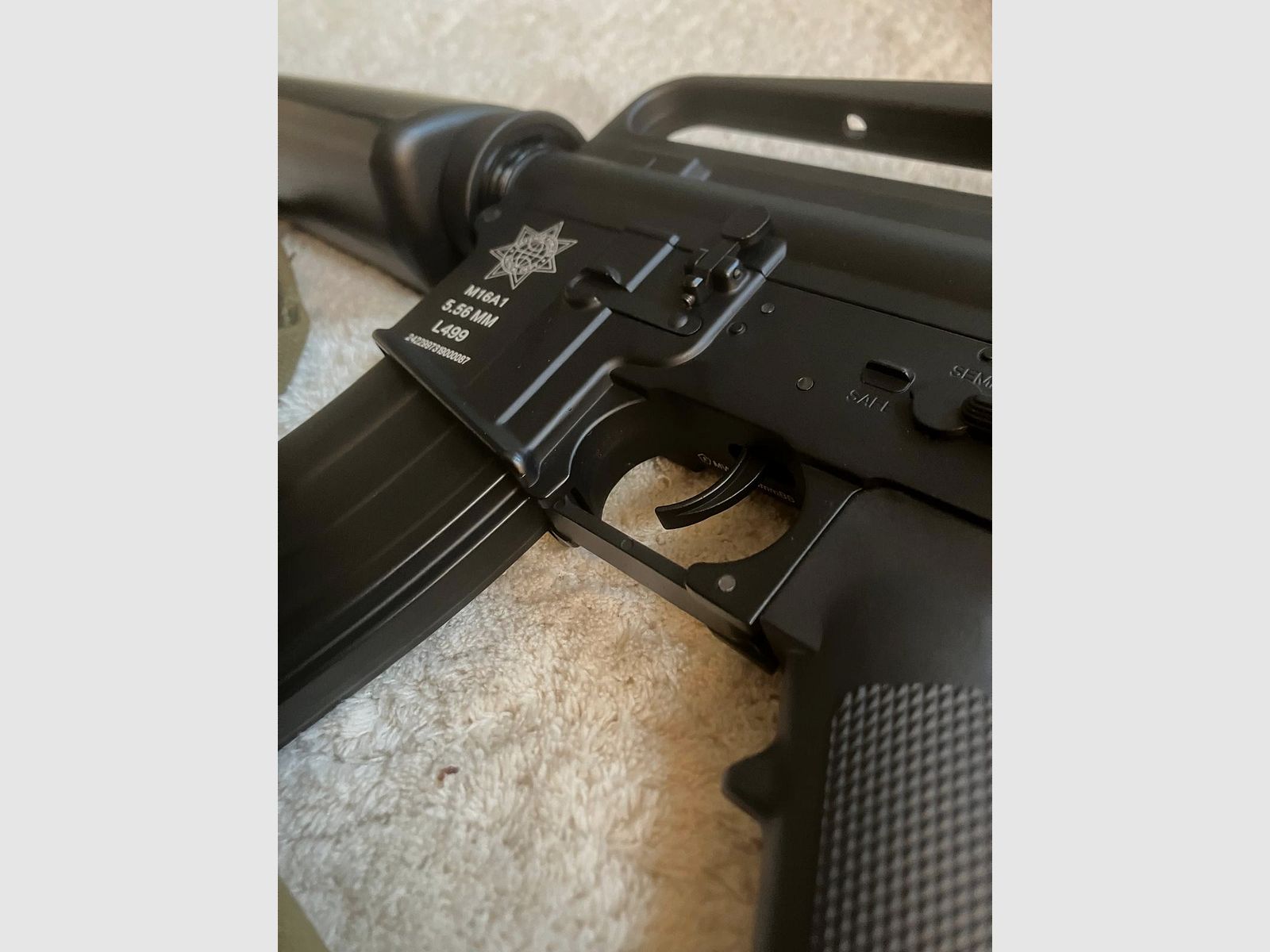 CO2 Gewehr DEFENSE FORCES M16A1 VN Vietnam, Vollmetall, Kaliber 4,5 mm BB (P18)