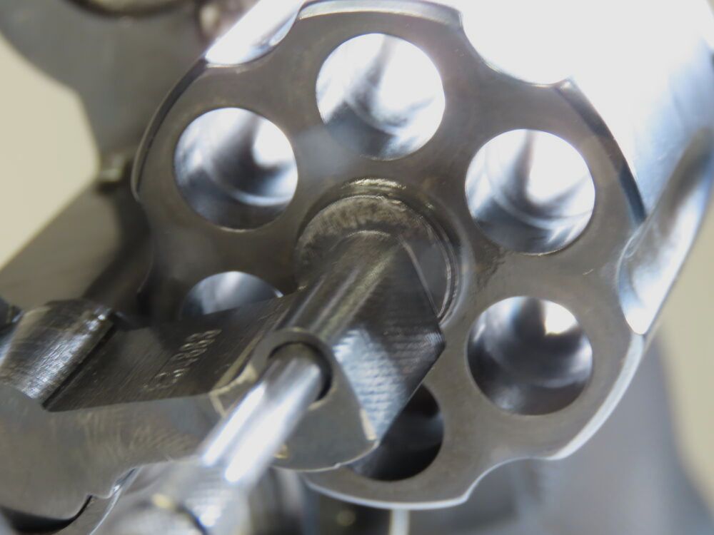 Colt Python 6" cali z 1971 roku