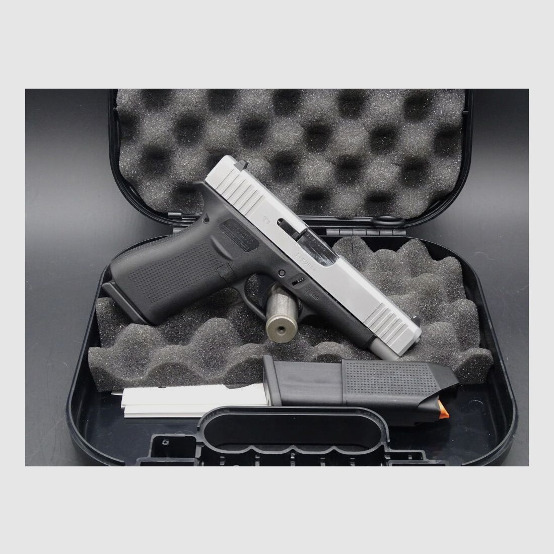 Glock 48 FS silver slide Kaliber 9mm Luger NEUWAFFE 48 FS silver slide