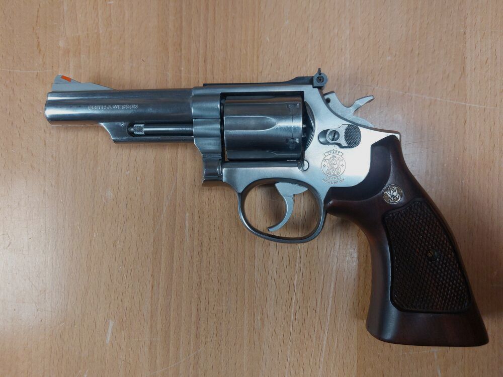 Smith & Wesson, USA M 66 - 2