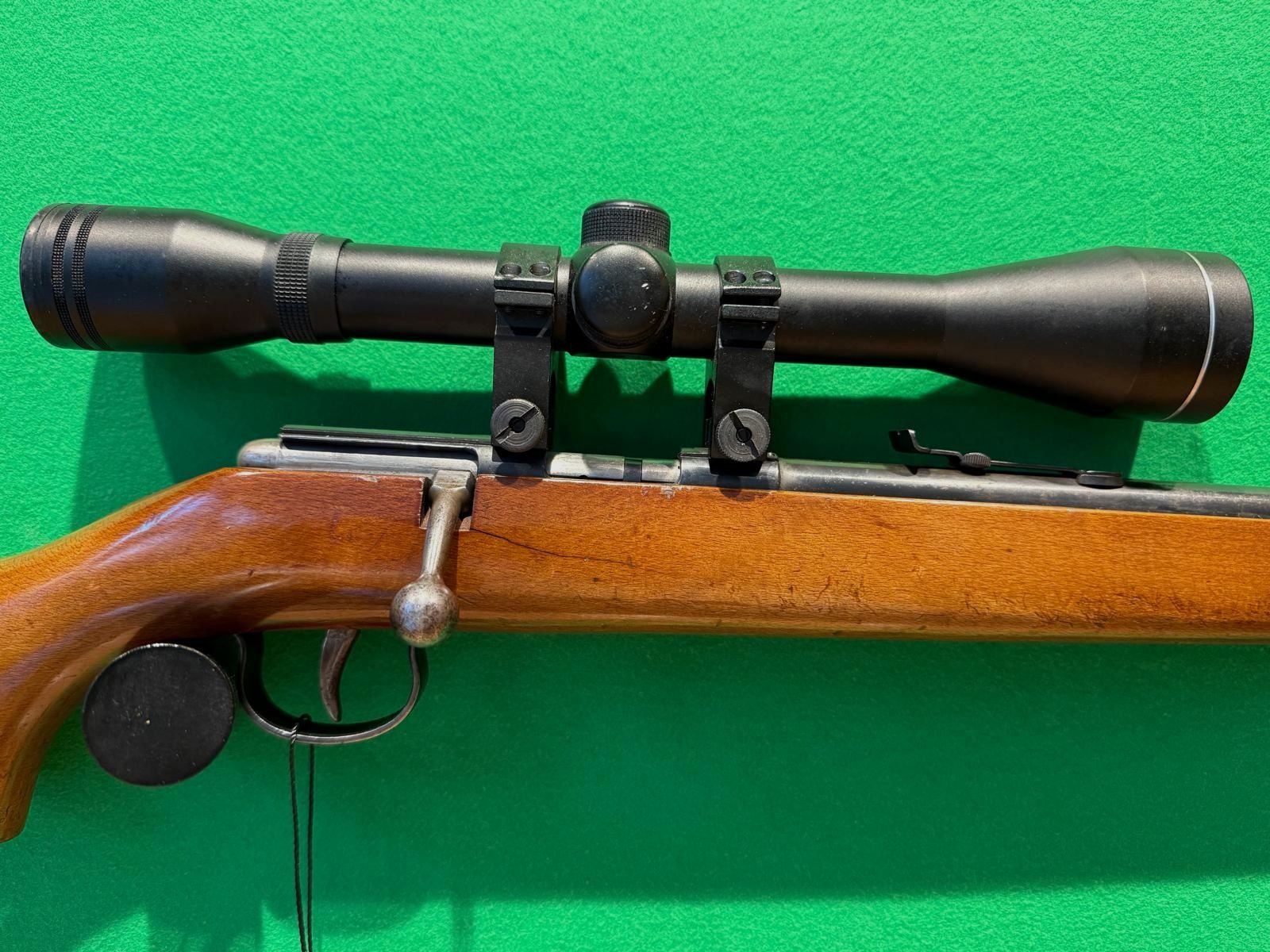 Anschütz Mod. 1386 .22lr with scope 6x40