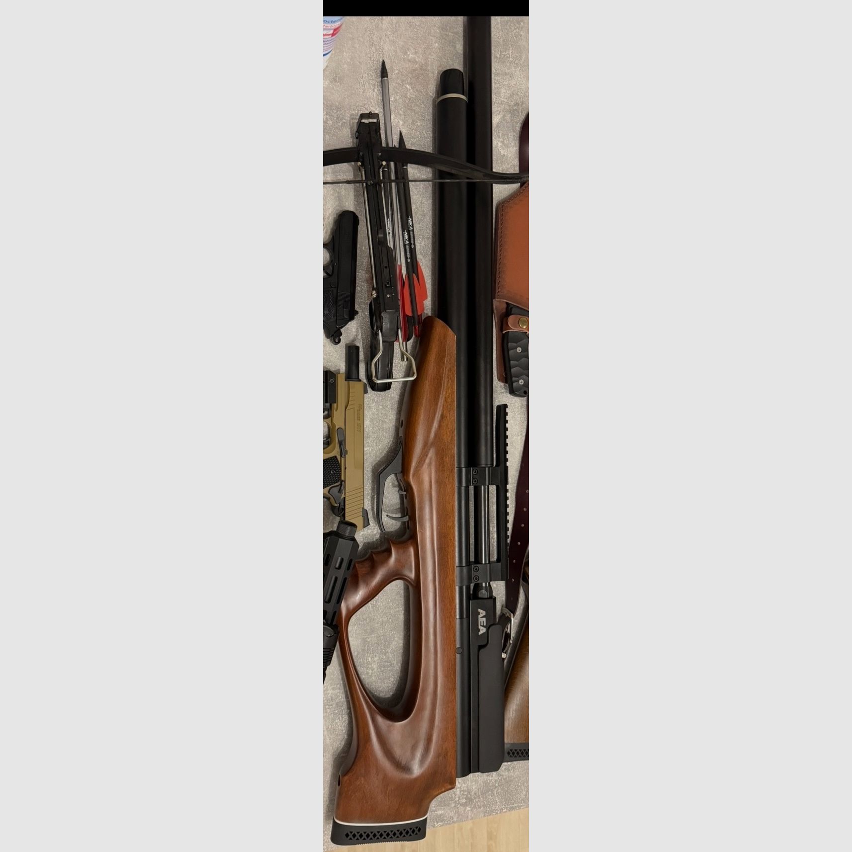 Vends une AEA Challenger « jamais utilisée/jamais tirée/emballage d'origine/kit d'exportation »