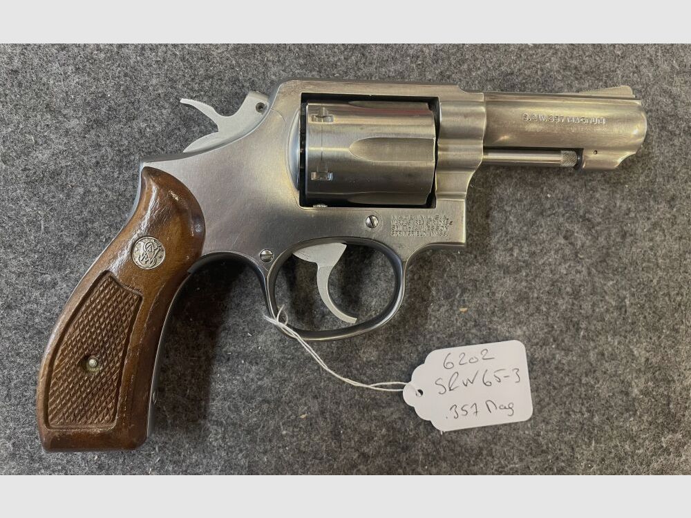 Smith + Wesson 65-3