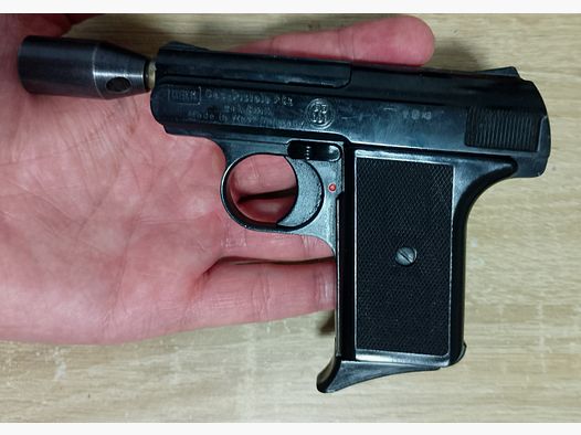 Reck Gaspistole P6s im Kaliber 8 mm Knall mit Abschussbecher/ PTB 388
