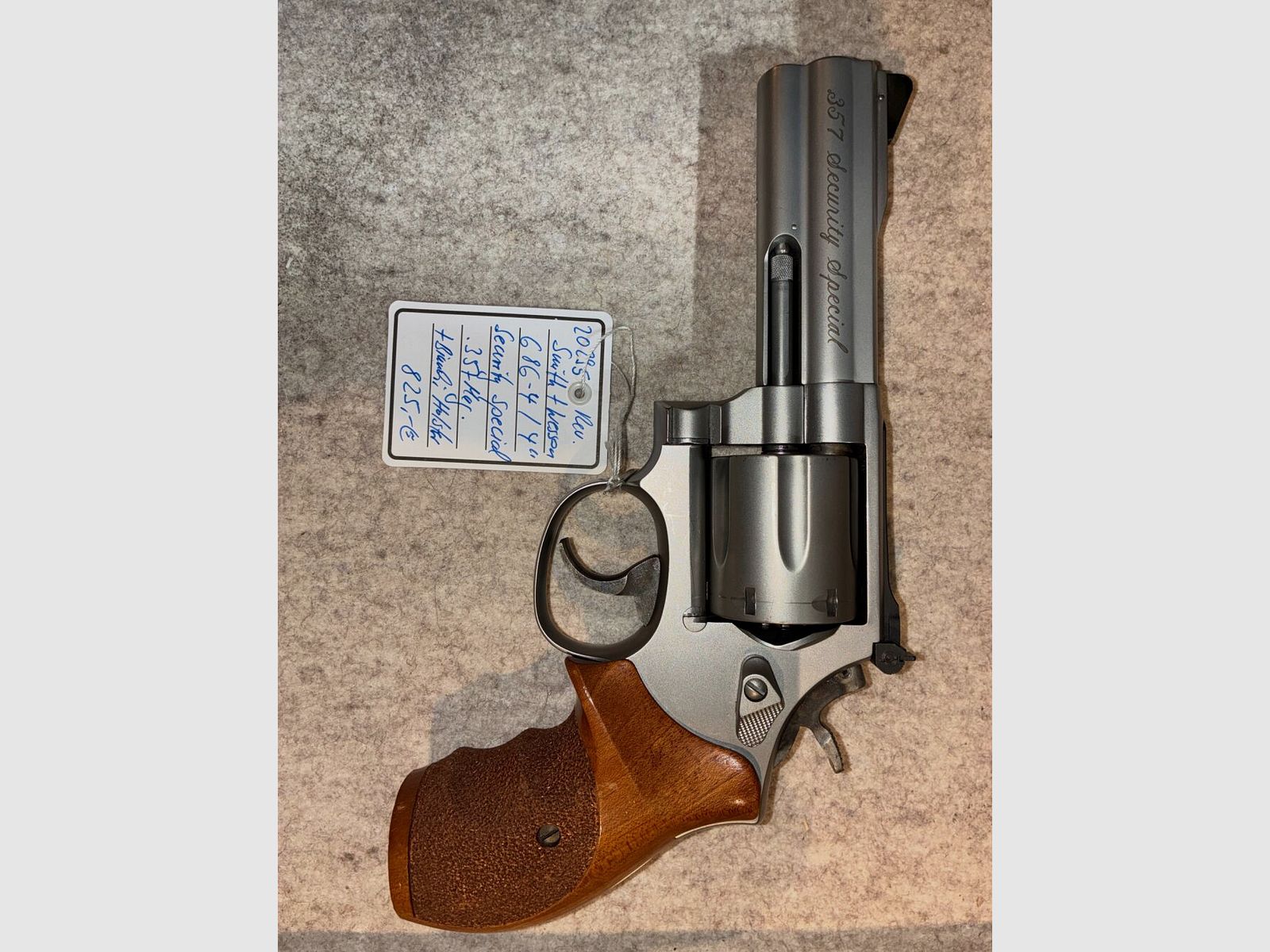 Smith & Wesson 686-4 Security Special 4 inch