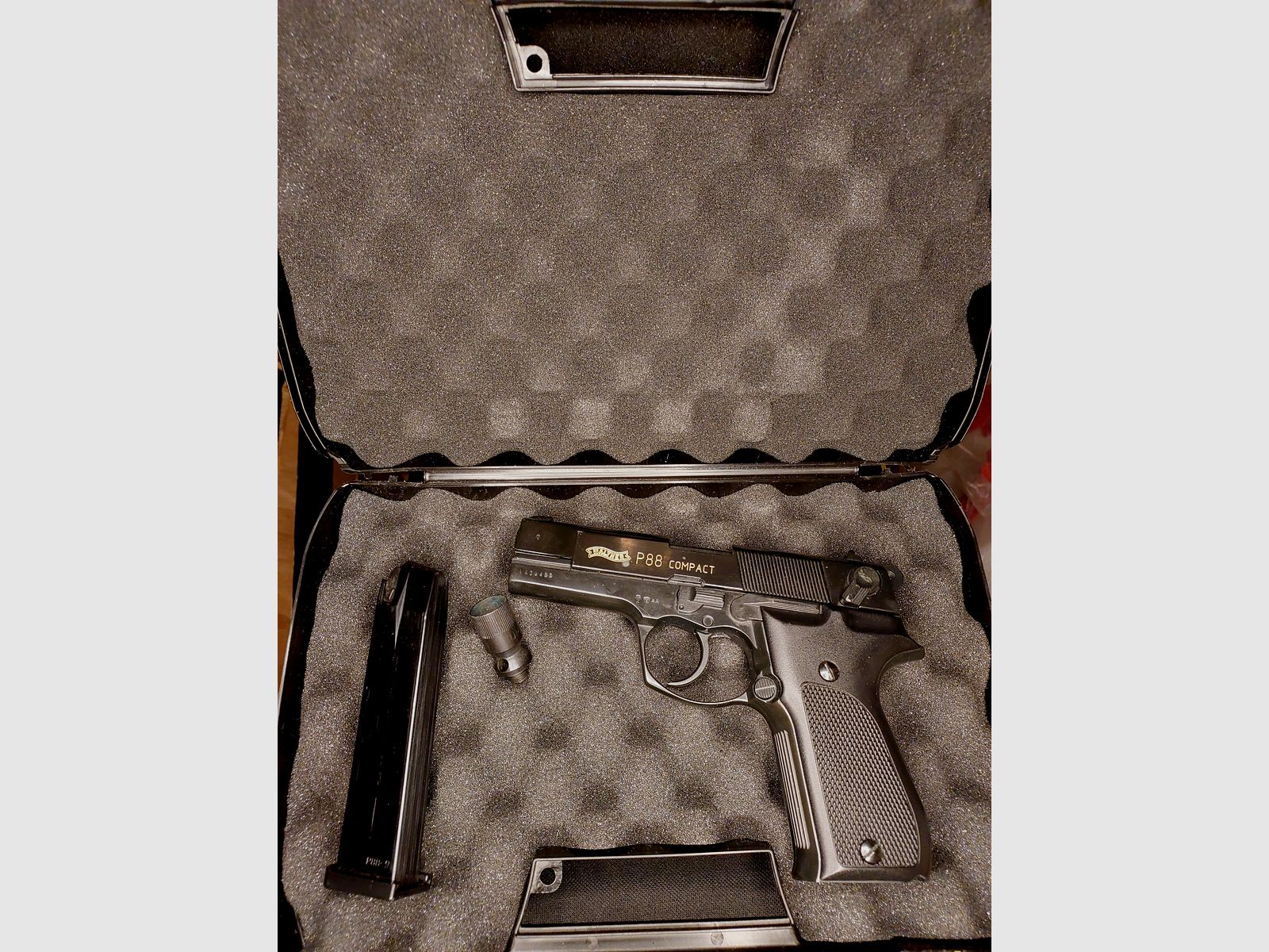 Walther P88-9 (P 88 Compact) blank firing pistol 9mm P.A.K. black (PTB 764)