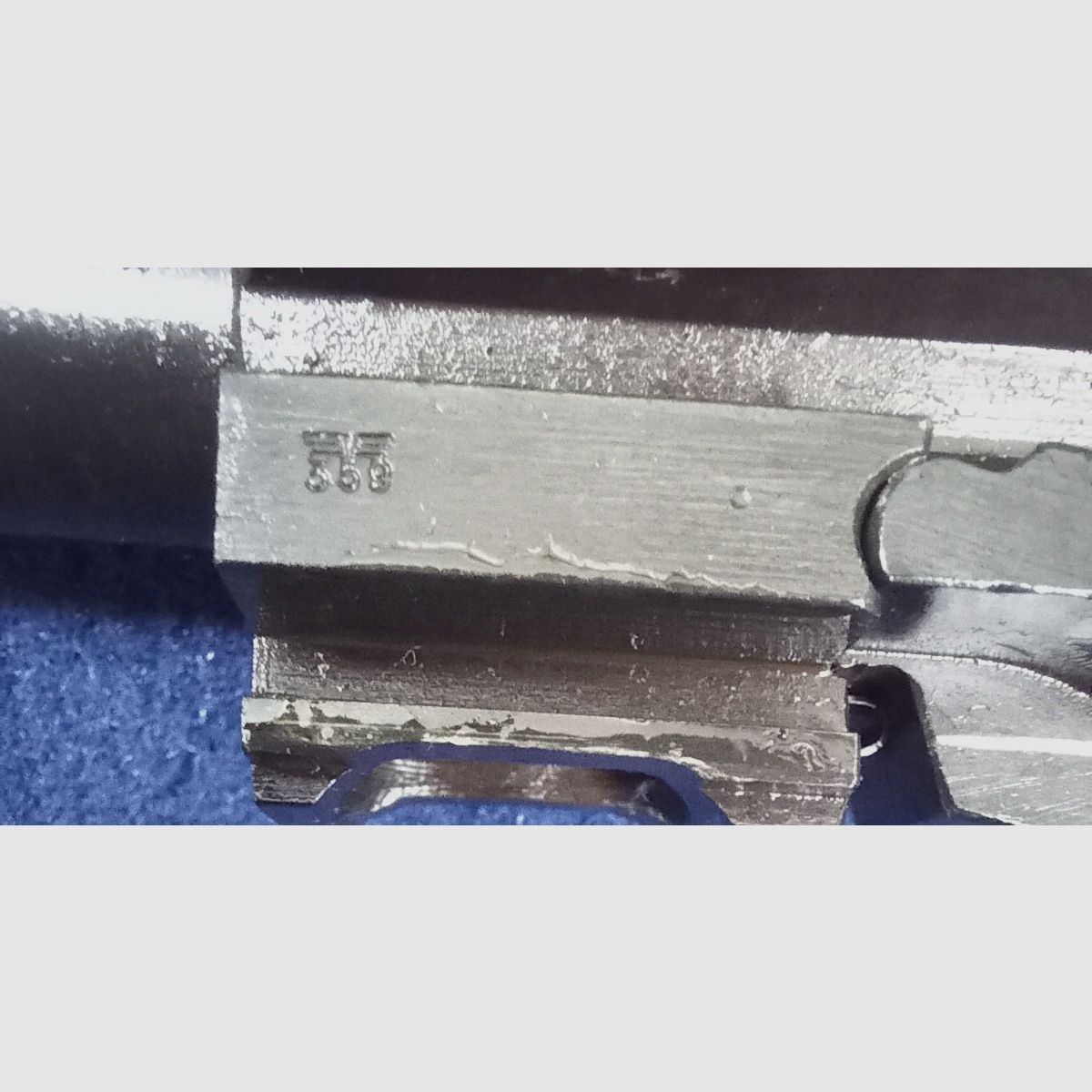 Wehrmachtspistole P38 ac 42 in calibro 9mm Luger, con timbro di accettazione WA 359